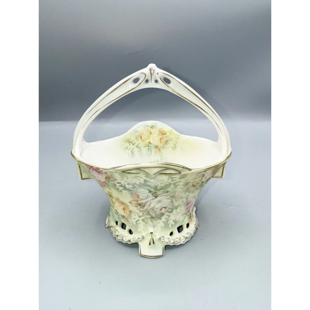 Royal Bayreuth Bavaria Antique Porcelain Floral Basket Hand‎ Painted Gold Trim